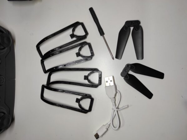 Dron con doble cámara 4K + Maletín Gratis3